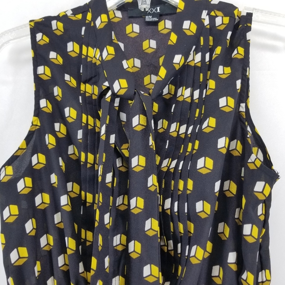 FOREVER 21 XXI Sleeveless Pleated Dress - Picture 2 of 14